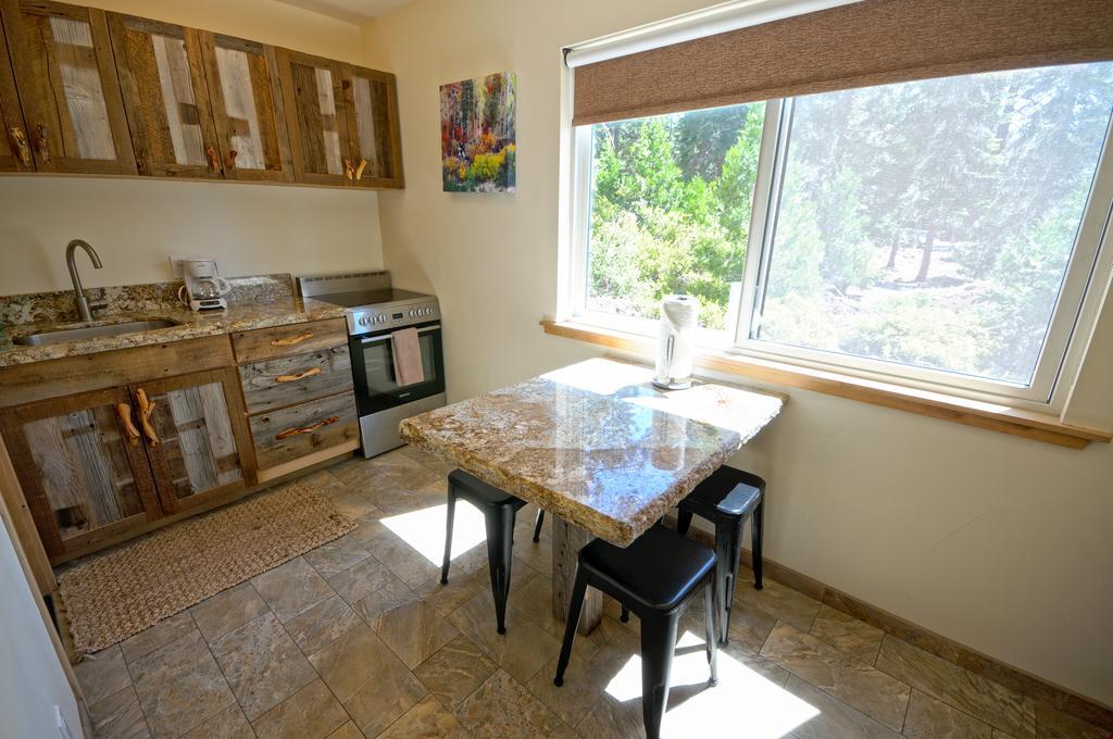 Tahoe Vistana Inn Room photo